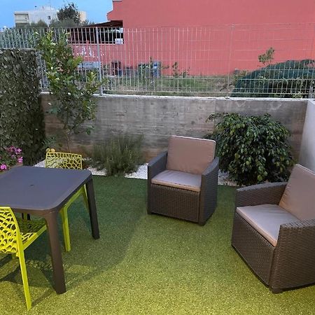 Casa Vacanza Colors Porto Torres Buitenkant foto